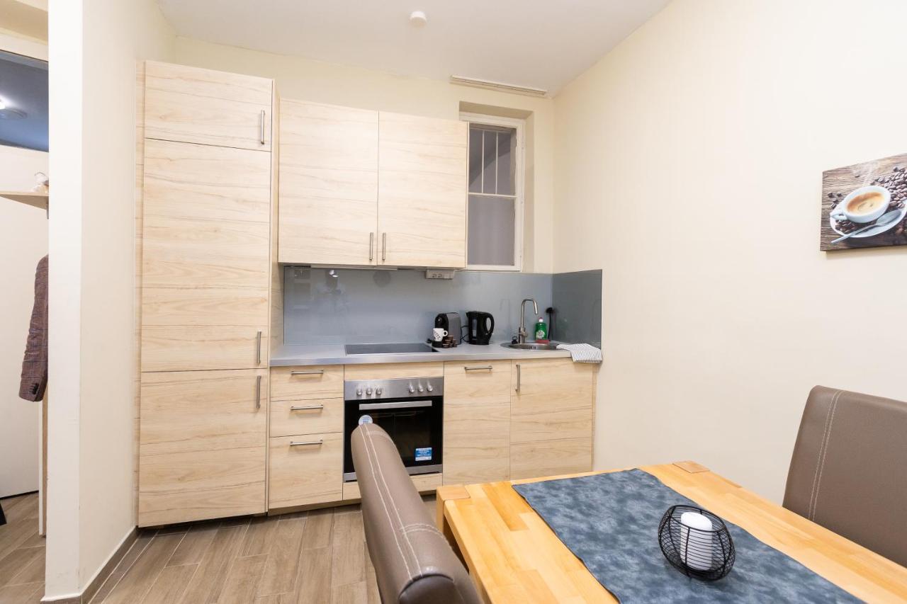 Comfortable Romantic 1 Bedroom Apartment Near Augarten Viena Exterior foto